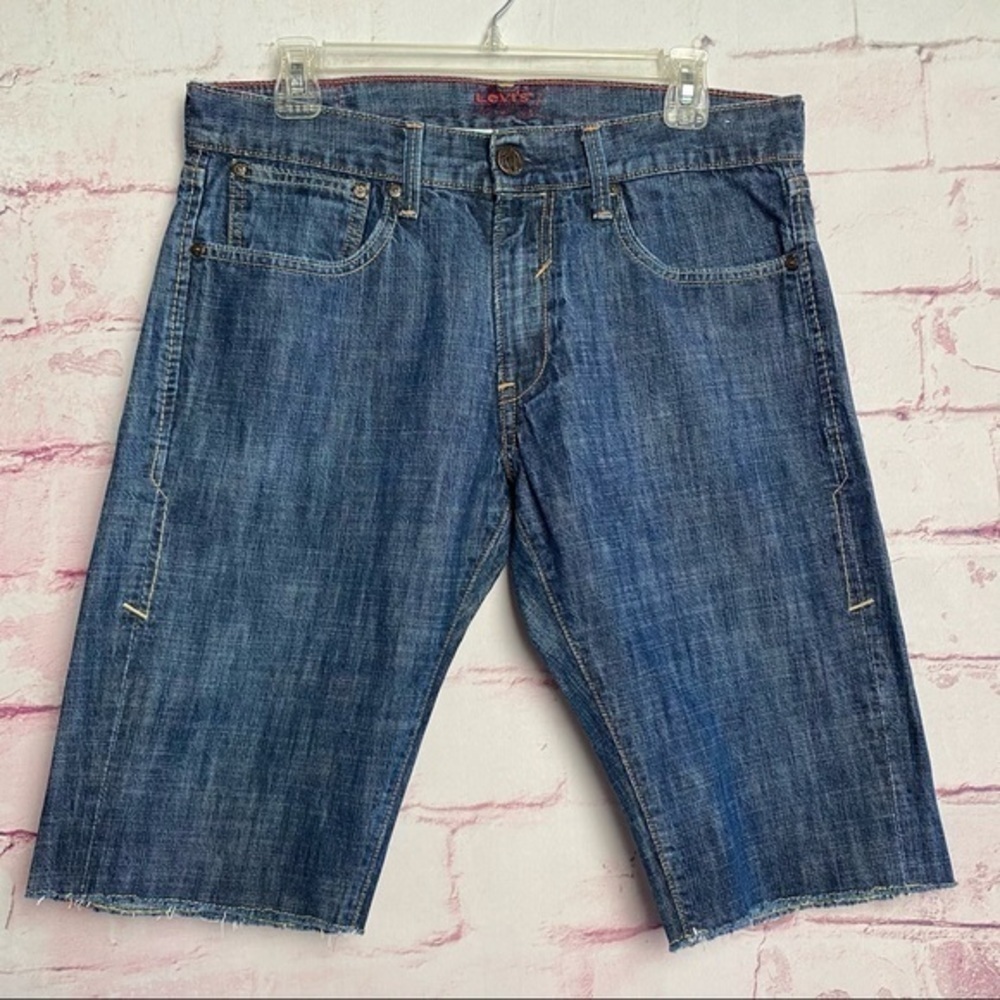 LEVI’S Cut Off Jean Shorts - Picture 8 of 8